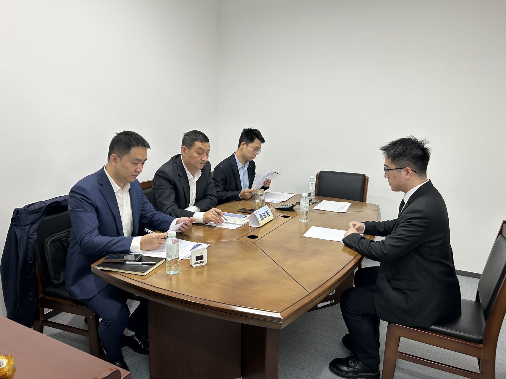 微信图片_2025-11-17_164035_582.jpg 凯旋娱乐网